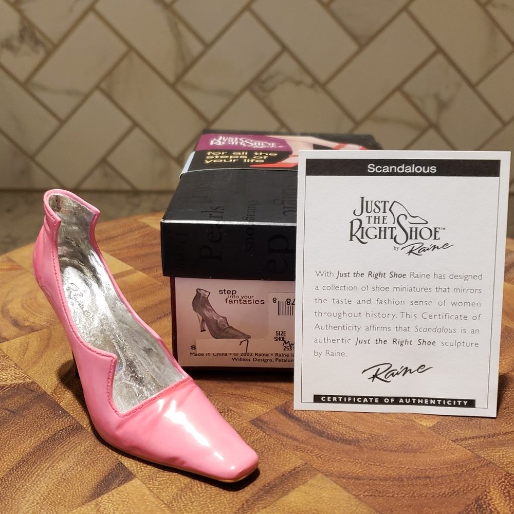 Just the Right Shoe, Scandalous, 25316, 2002